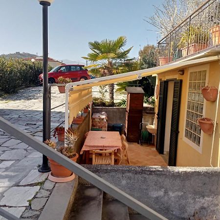 Nina House Διαμέρισμα Imperia Εξωτερικό φωτογραφία